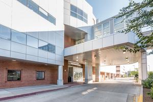 Kentucky Clinic entrance