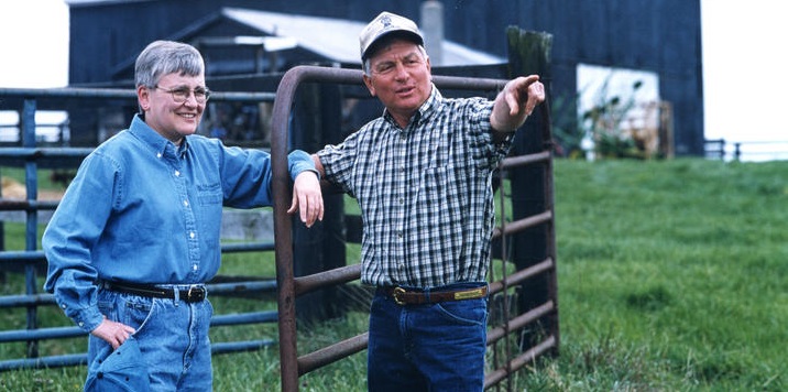 Deborah Reed talking to a farmer